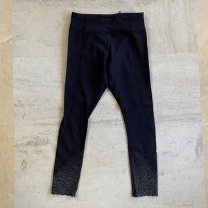 LULULEMON Leggings (size 6)